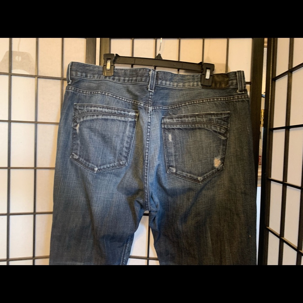 EUC Postage Men's Distressed Blue Denim Jeans size 38 Waist - Picture 6 of 11